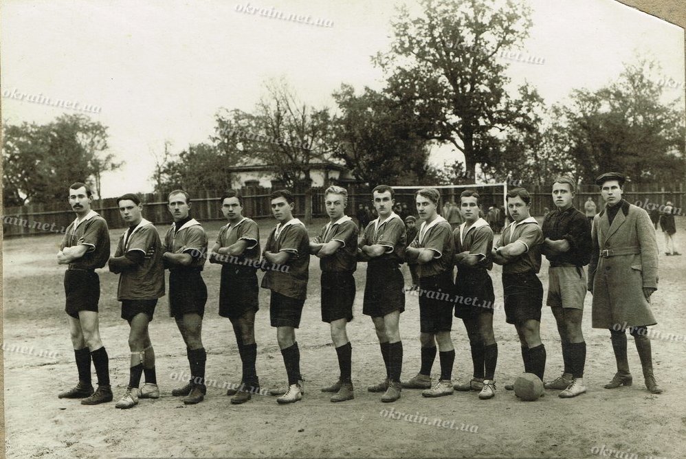 Первая футбольная команда в Кременчуге. 1924 год.