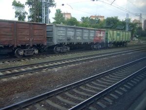 Грузовой поезд в Кременчуге сбил мужчину