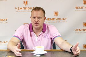 Главный арбитр КХЛ Алексей Анисимов