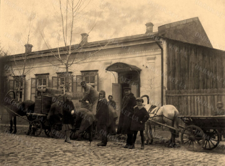 Вулиця Цюрупи, нині Майора Борищак Кременчук 1934 рік фото 350