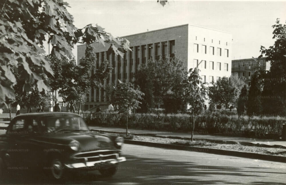 Улица Пушкина Кременчуг 1966 год фото 411