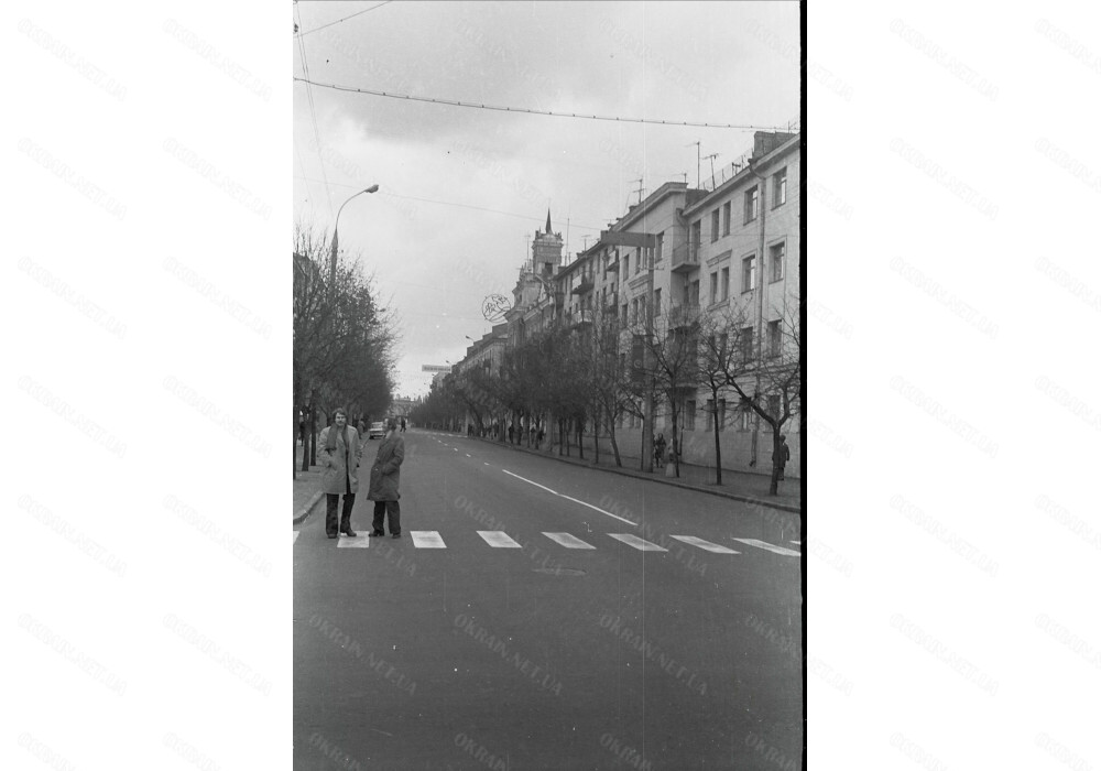 Вулиця леніна (нині Соборна) Кременчук 1979 рік фото 1864