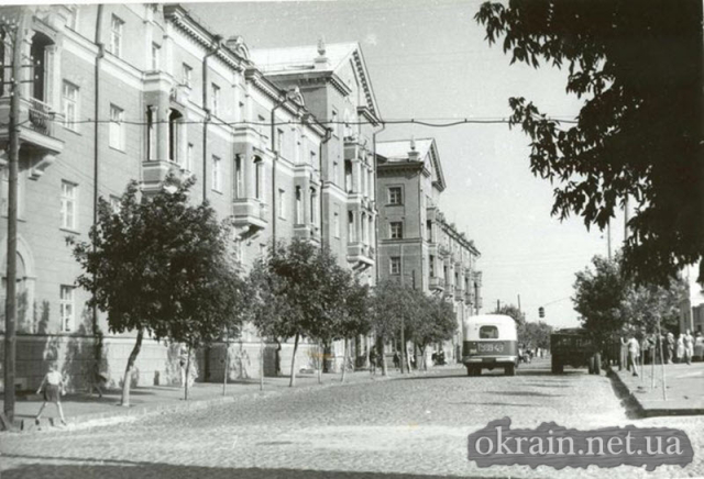 Улица Пролетарская (ныне Небесной Сотни) 1958 год - фото № 413