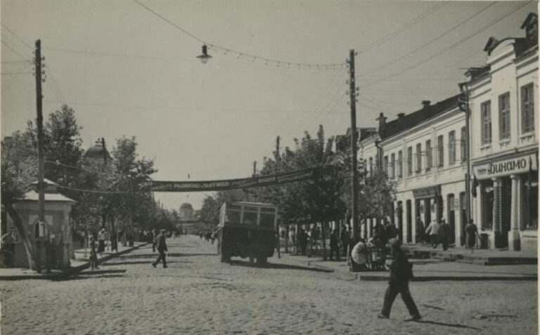 Проспект Леніна (нині вулиця Соборна) фото №1642