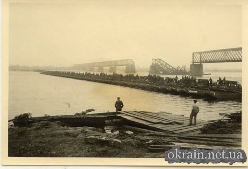 Разрушенный мост в Кременчуге Фото с Крюкова - № 153