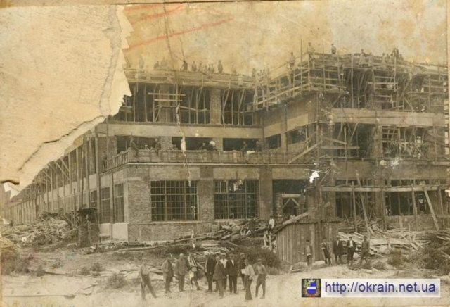 Строительство суконной фабрики в Кременчуге - новостройки первой пятилетки - фото № 424