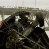 Вантажівка впала з Крюківського мосту  відео 1580