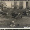 Беженцы возле Успенского собора 1943 год – фото 1622