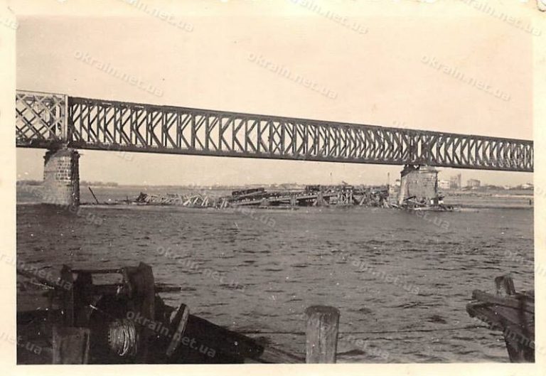Восстановленный Крюковский мост 1941 год - фото 1637