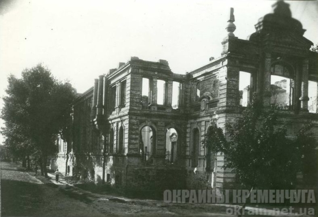 Разрушенная Пушкинская народная аудитория - фото № 1825