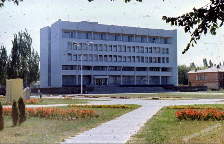 Будинок Політосвіти 1989 рік фото 1924