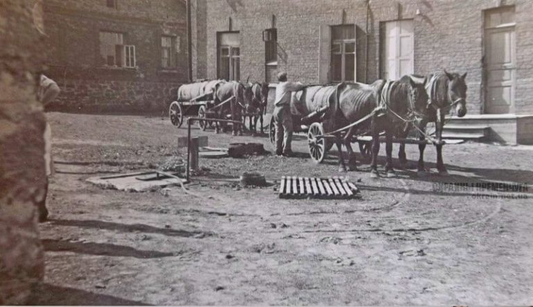 Ассенизационный обоз Кременчуг июнь 1942 год фото номер 2143