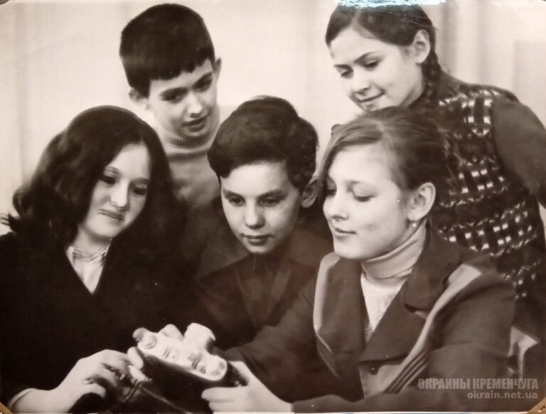 Фотокружок на Станции Юных Техников 1977 год фото номер 2217