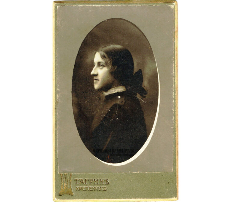 Анна Литвиненко 1915 год фото номер 2332