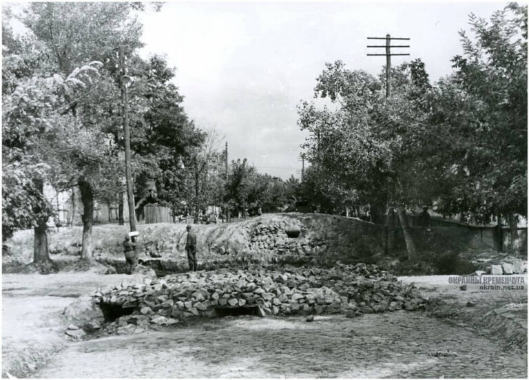 Улица в центре Кременчуга 1941 год фото номер 2340