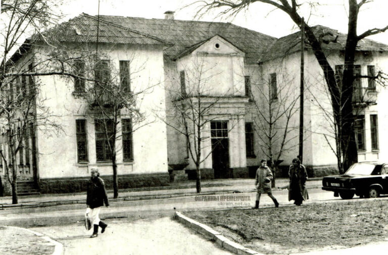 Кременчугское торгово-кулинарное училище 1980-е фото номер 2351