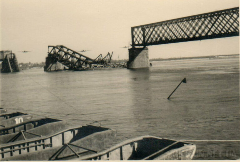 Зруйнований міст Кременчук 1941 рік фото 2463