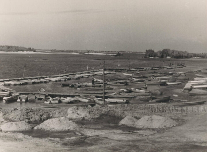 Човнова станція «Дормаш» біля набережної 1964 рік фото 2492