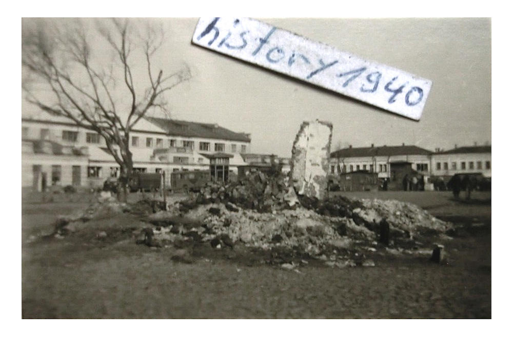 Міський ринок у період німецької окупації 1941-43 роки фото 2603