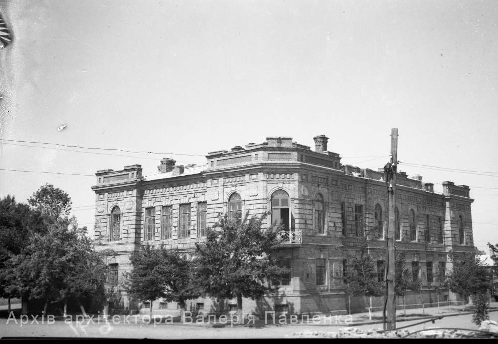 Будівля державного банку Кременчук фото №2638