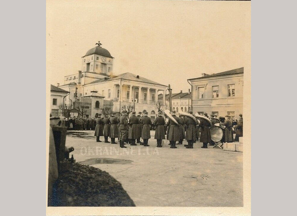 Військовий оркестр у Біржовому сквері 1941 рік №2665