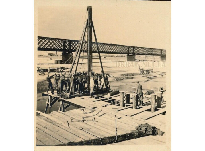 Будівництво переправи, Кременчук 1941 рік фото №2714