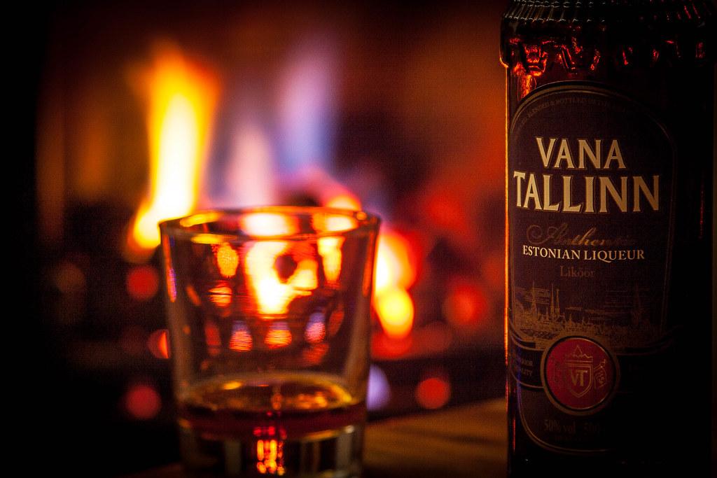 Готуємо п'ятничний коктейль з Vana Tallinn