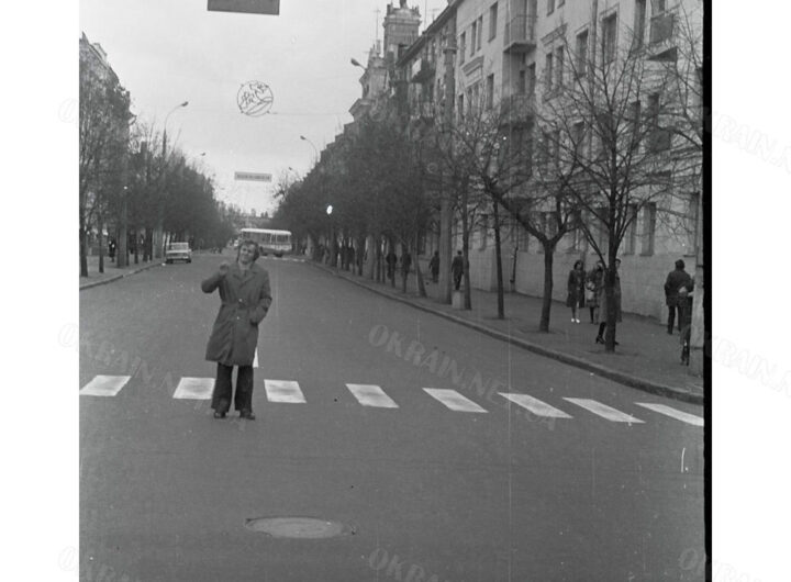 Сучасна вулиця Соборна в 1979 році фото №2764
