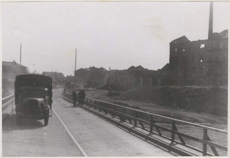 Крюків, виїзд на переправу 1941 рік фото №2771