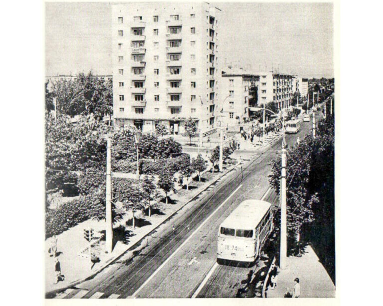 Вулиця Пролетарська, Кременчук 1976 рік фото №3023