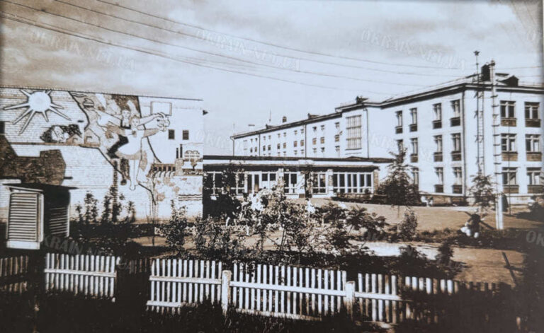 Середня школа №11 Кременчук, 1960-ті роки фото №3067