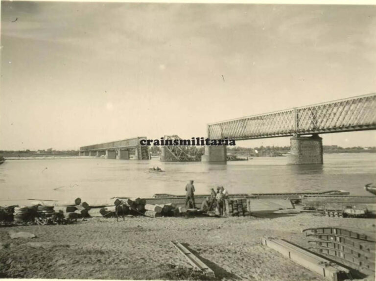 Зруйнований залізничний міст 1941 рік фото №3105