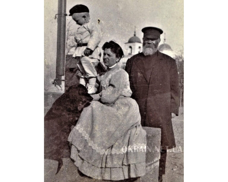 Родина Герасимових, Крюків, початок ХХ століття фото №3147