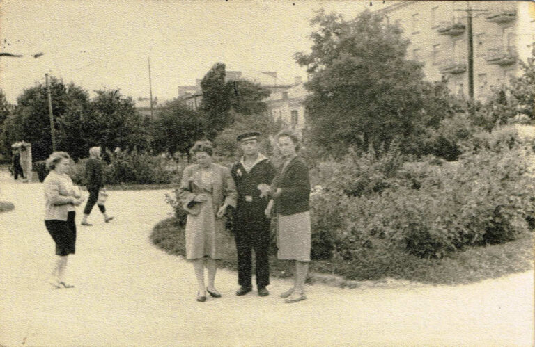Сквер Жовтневий, Кременчук, 1950-ті роки фото №3272