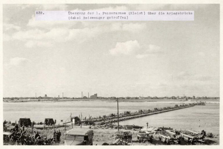 Вид з Крюкова на лівий берег Дніпра, 1941 рік фото №3311