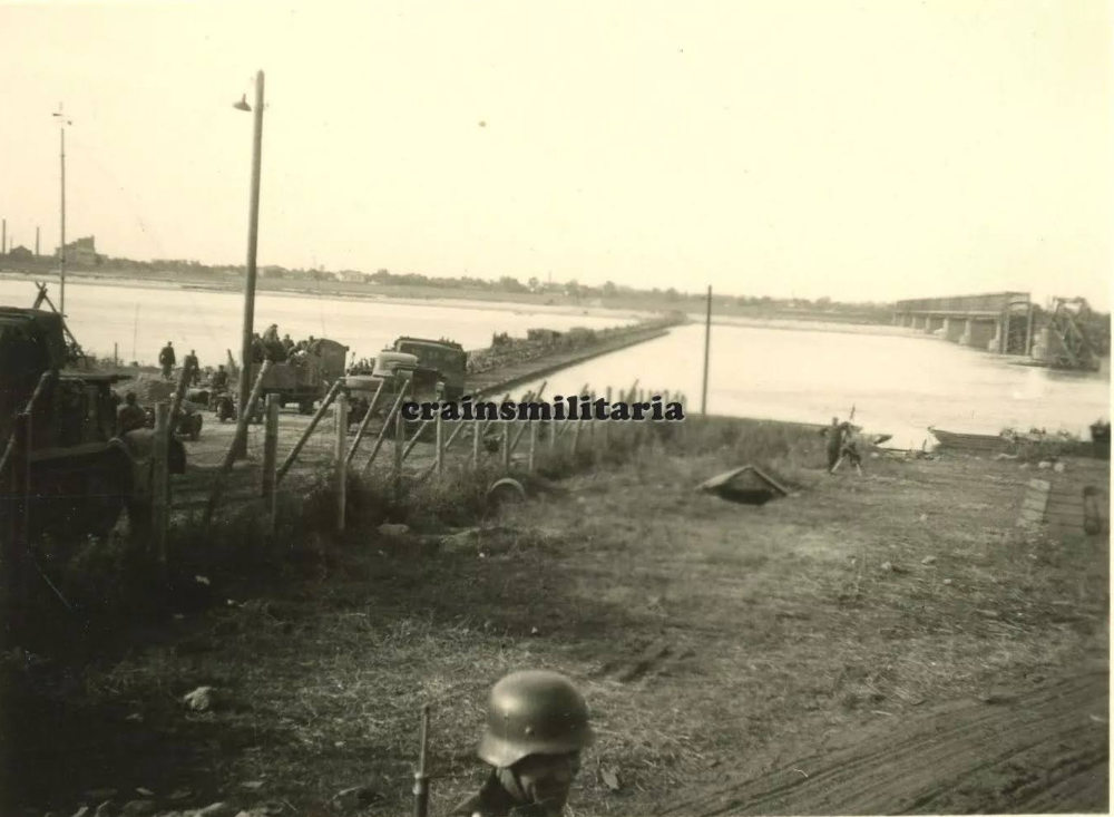 Переправа та та зруйнований залізничний міст 1941 рік фото №3355