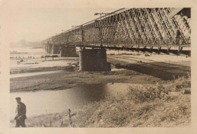 Залізничний міст через Дніпро в Кременчуці, фото №3505