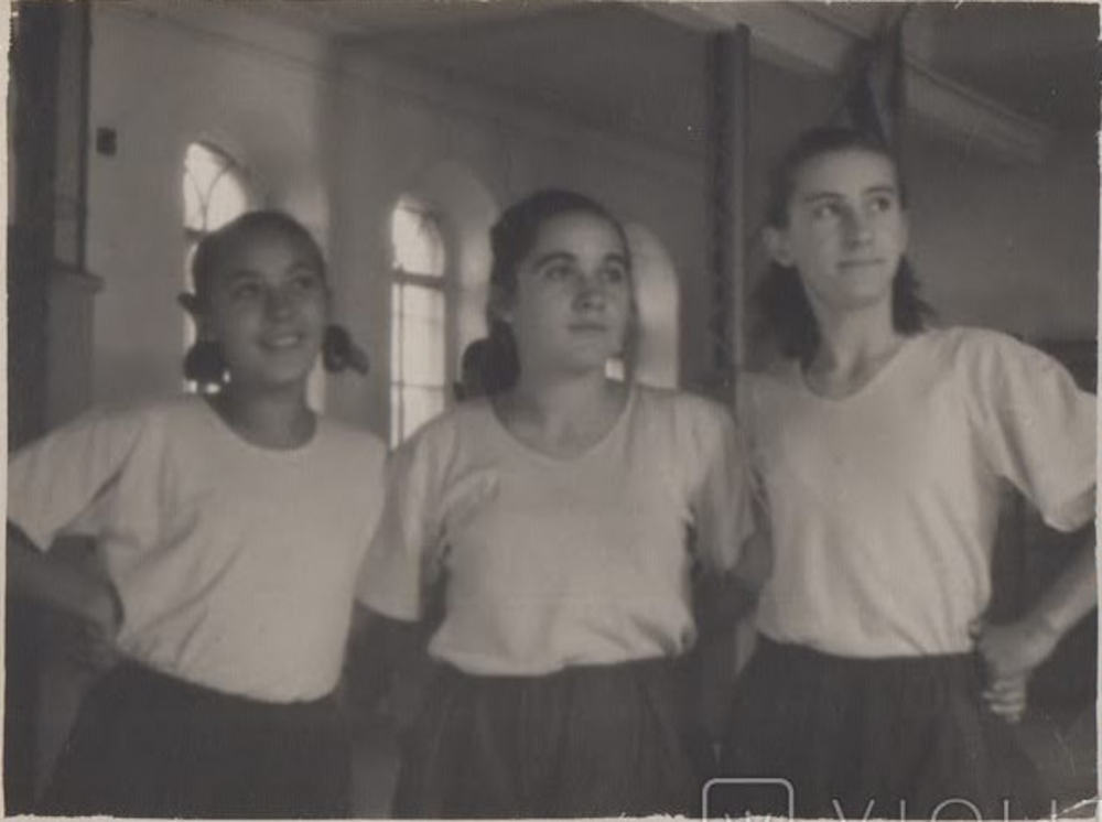 Кременчуцька команда дівчат, 1951 рік, фото №3525