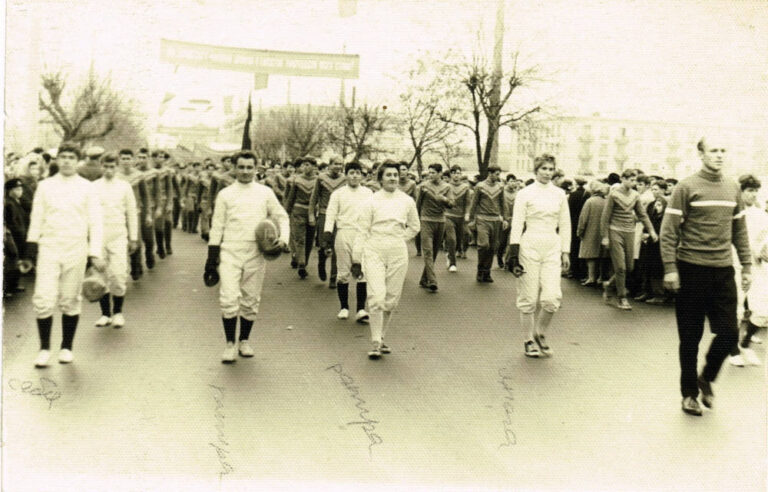 Парад спортсменів в Кременчуці, 1974 рік, фото №3552