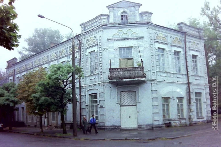 Стара будівля по вулиця К.Маркса, фото №3608