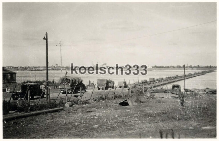 Німецька понтонна переправа, 1941 рік, фото №3697