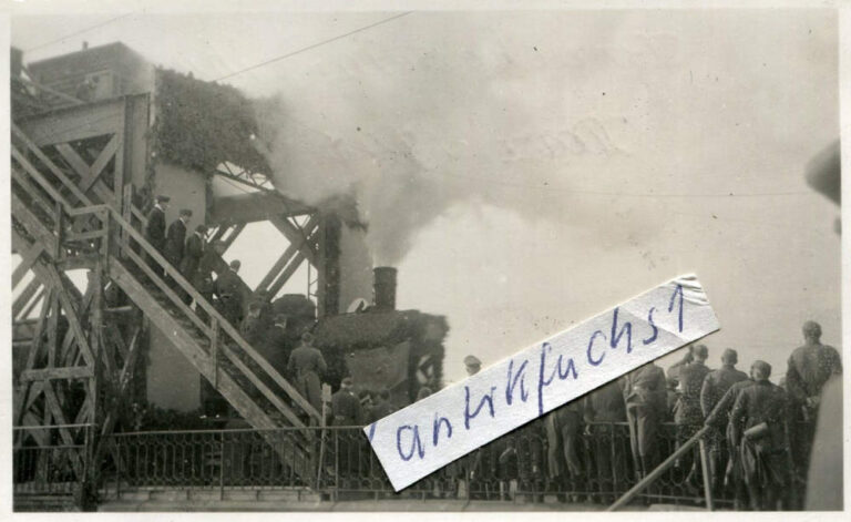 Відкриття руху поїздів по залізничному мосту, 1941 рік, фото №3766