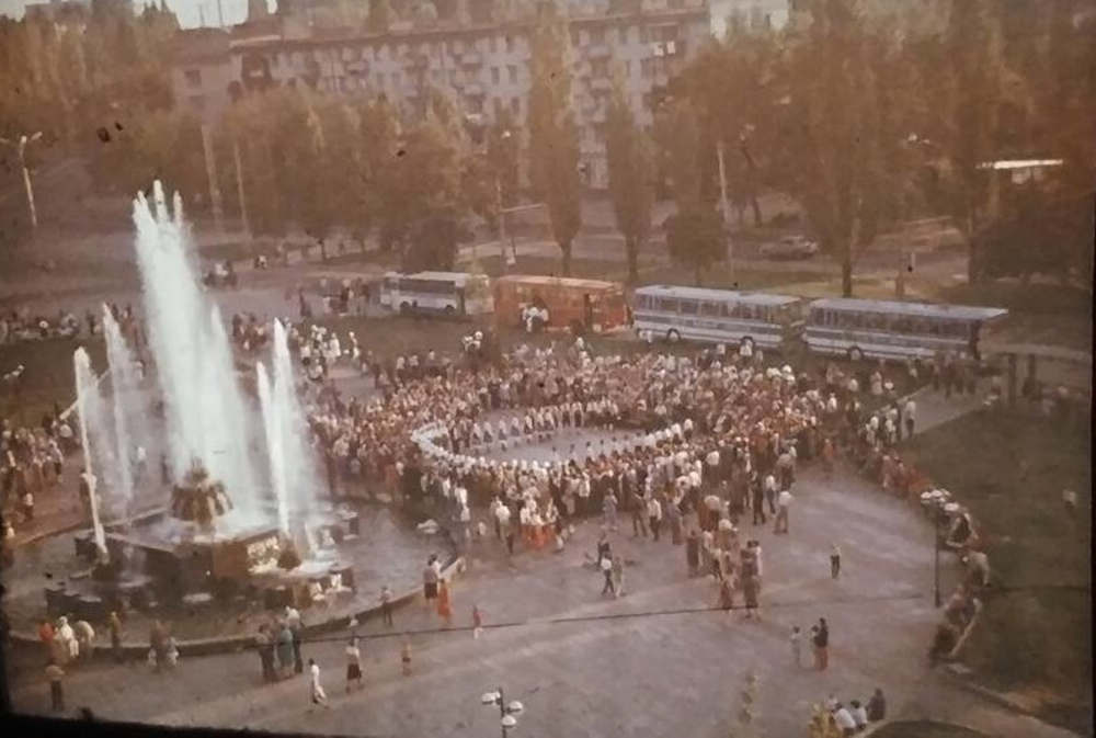Фонтан біля "Німецького будинку", Кременчук, фото №3774