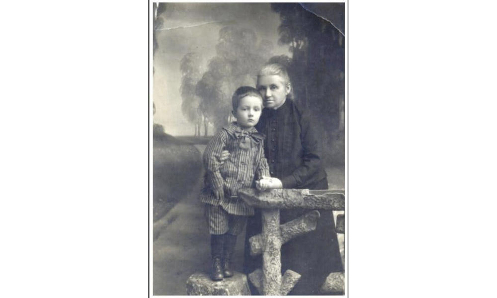 Катерина Шуйська з онуком, 1916 рік, фото №3915
