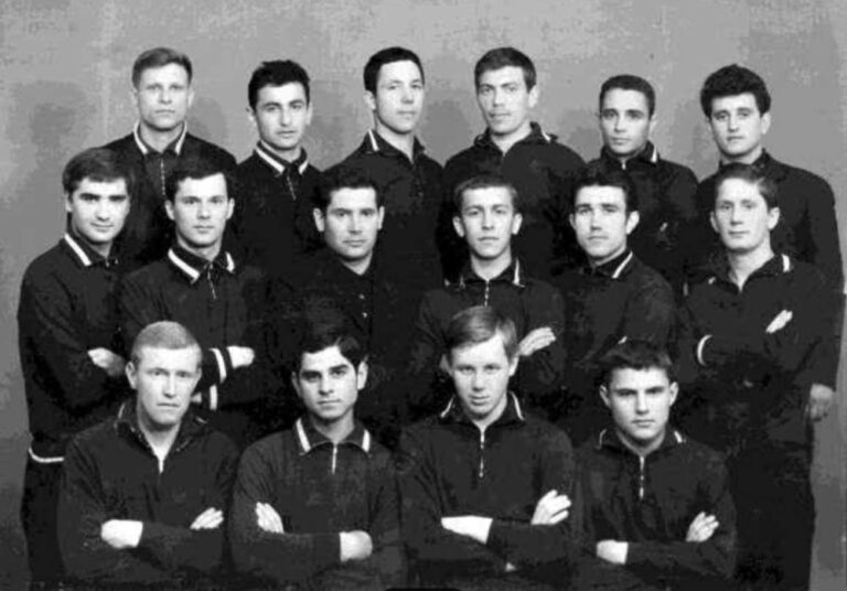 Футбольна команда "Дніпро", Кременчук, 1966 рік, фото №3921