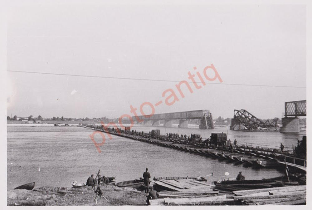 Зруйнований залізничний міст, 1941 рік, фото №3935