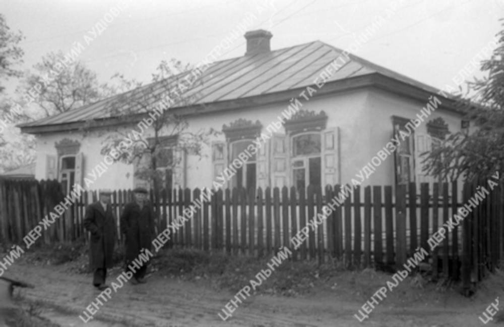 Вид Будинку-музею А. С. Макаренка, 1950 рік, фото №3944