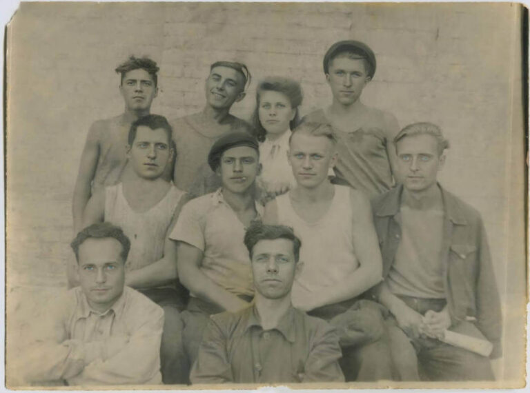 Працівники Електростанції, 1949 рік, фото №4055