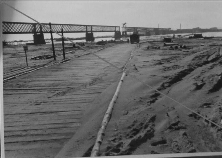 Дорога на переправу, Кременчук, 1941 рік, фото №4070
