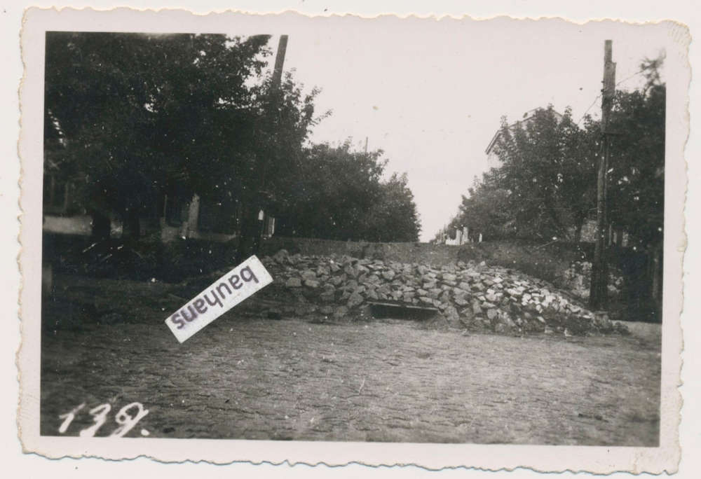 Вуличні барикади та бункер, Кременчук, 1941 рік, фото №4094